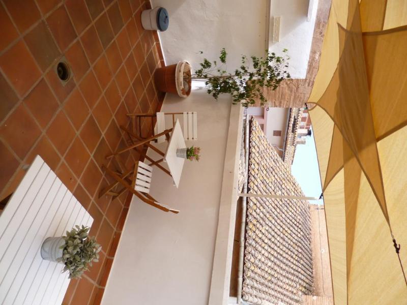 Hostal El Convent De Монкада Екстериор снимка