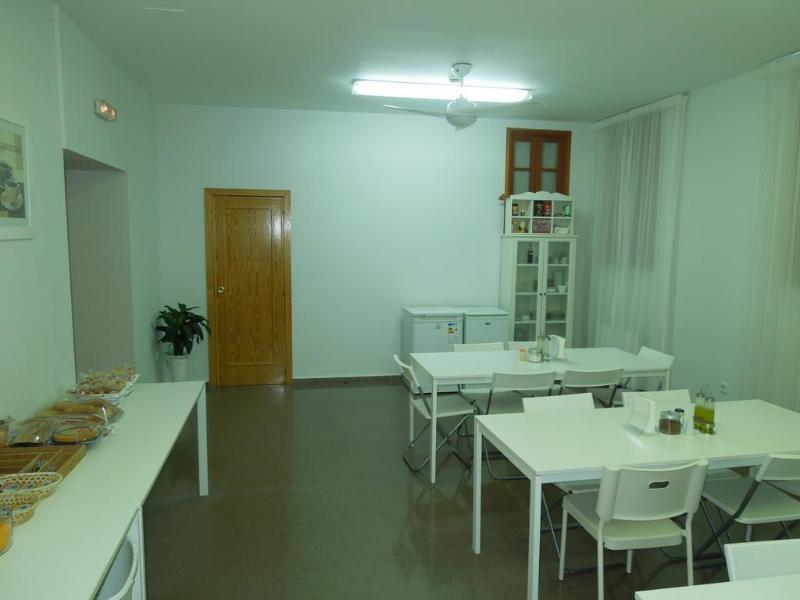 Hostal El Convent De Монкада Екстериор снимка
